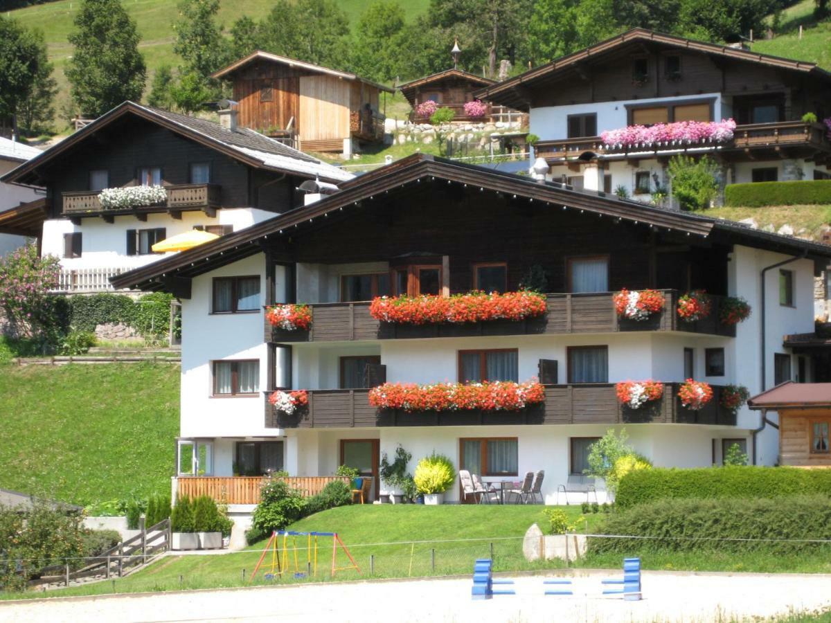 Appartements Bachler Brixen im Thale Exterior foto